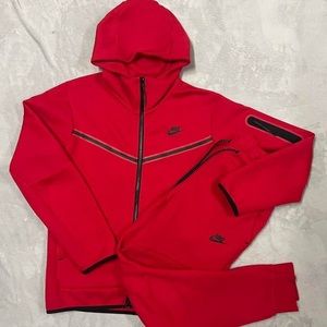 Red Nike Tech Medium